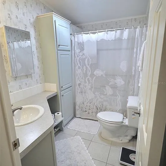 136 Pindo Palm St W — Photo 16