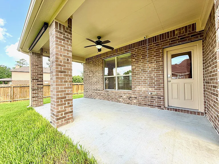 8139 Edenwood Dr — Photo 24