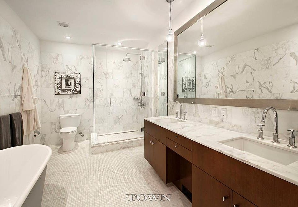 1st image of 37 Warren St APT 2A