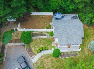 11 Montgomery Crossway, Cortlandt Manor, NY 10567