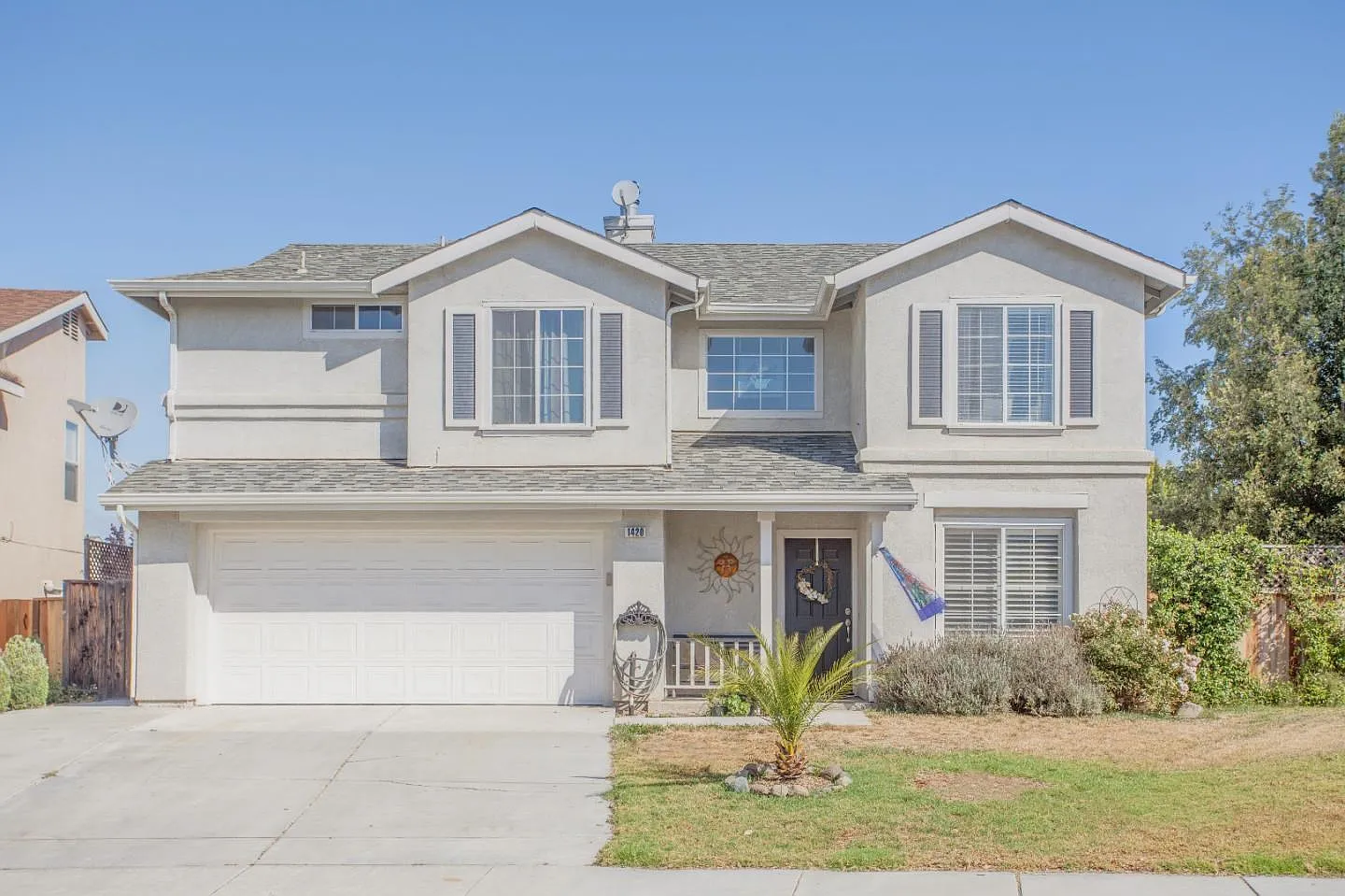1420 Brighton Dr photo 1