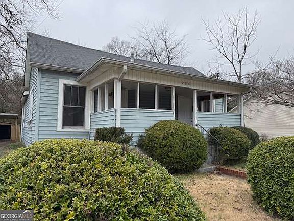 2nd image of 206 Turner St