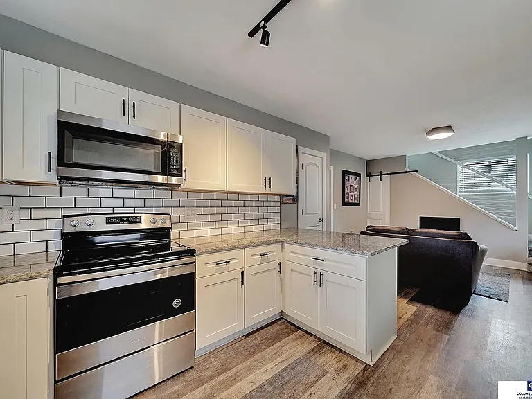 1836 H St #2 — Photo 19