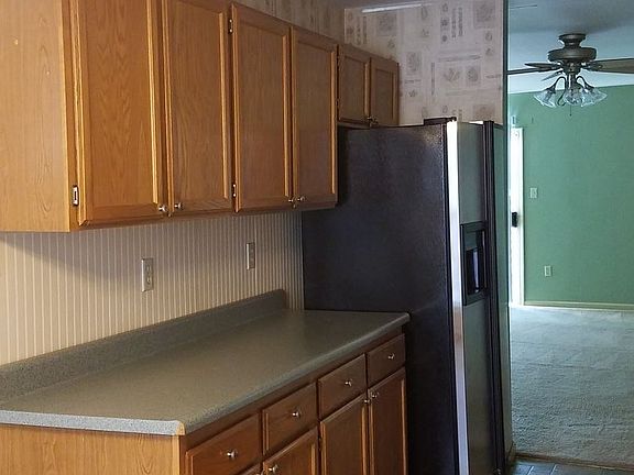 5th image of 1665 Langley Dr