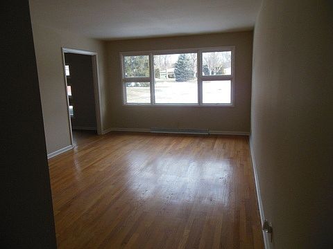 2nd image of 1617 W 61st St