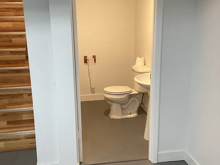 2718 Sedan Dr — Photo 10
