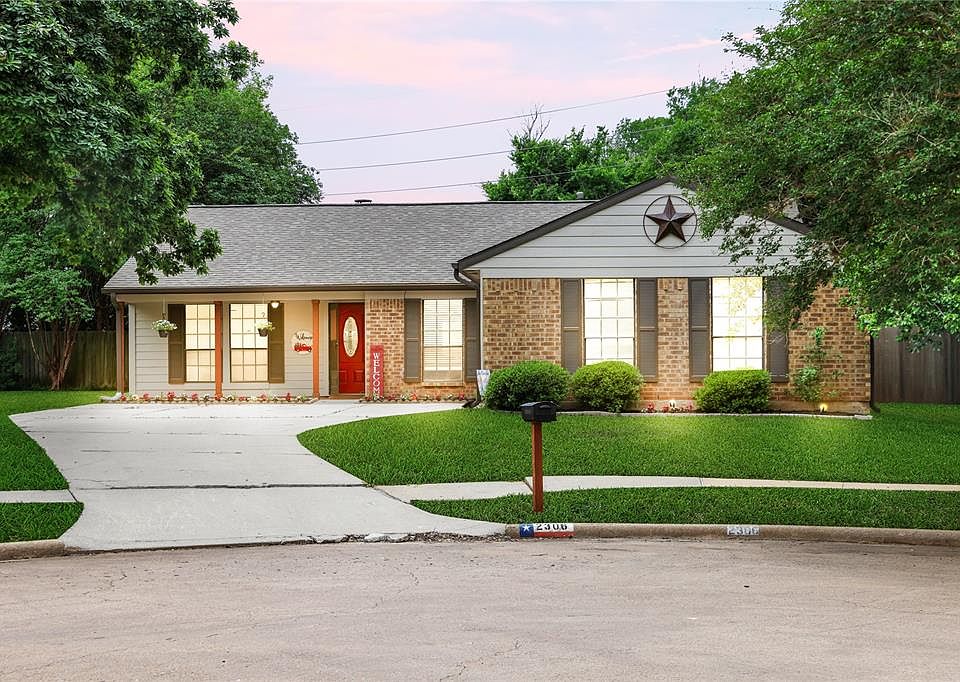 1st image of 2306 Trail Wood Lane