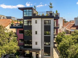 150 S Oak Knoll Ave #103, Pasadena, CA 91101