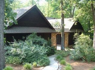 2705 Northlake Rd, Gainesville, GA 30506