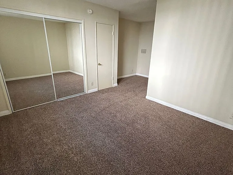 18550 Prairie St. — Photo 29