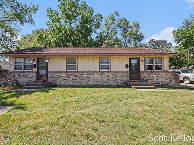 1330-1332 36th St SW, Wyoming, MI, 49509