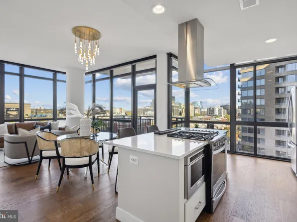 2000 Clarendon Blvd Unit 505, Arlington, VA 22201