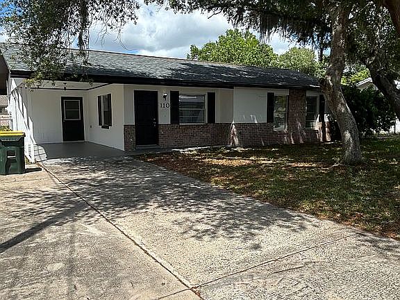 3rd image of 110 Rosemary Ave