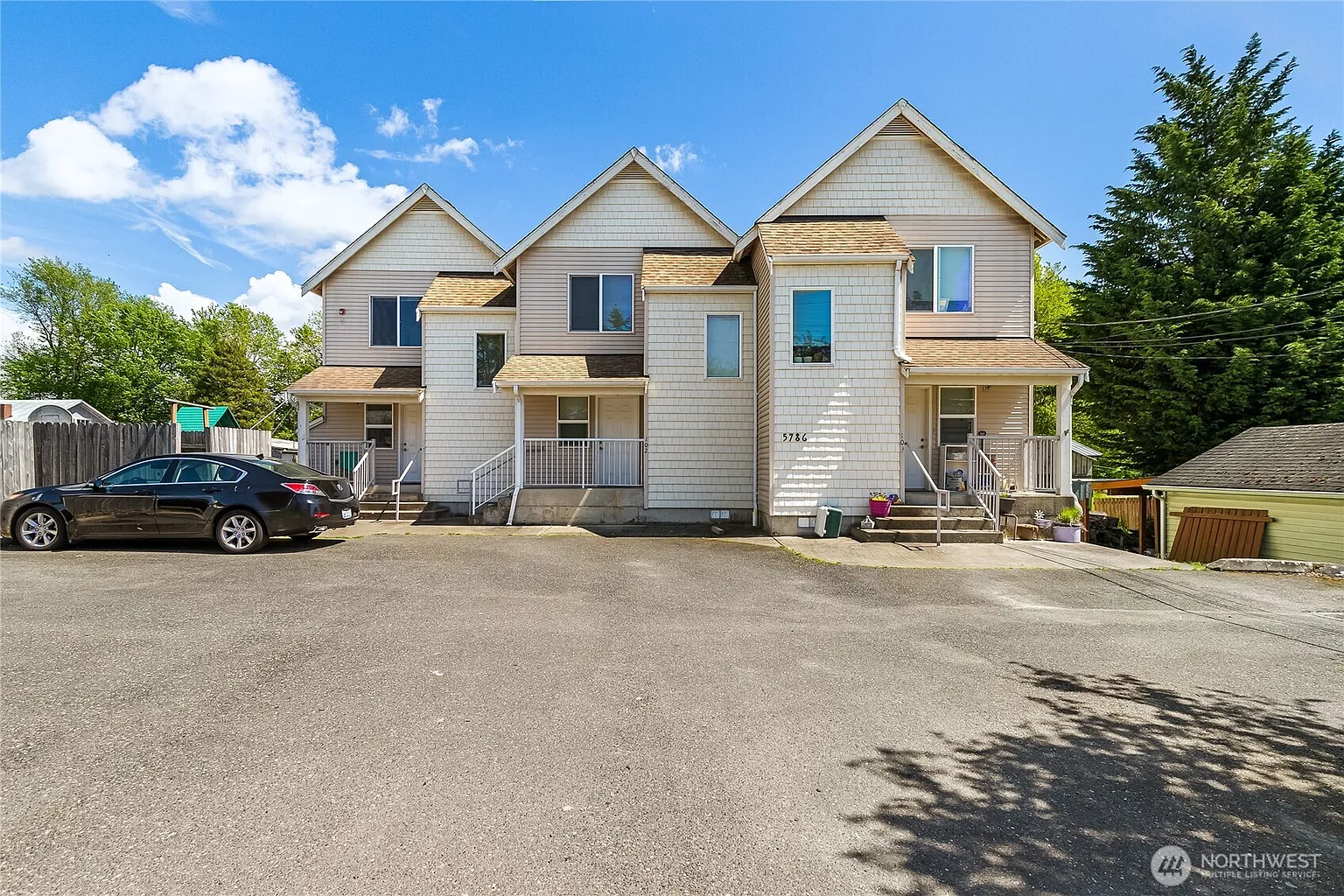 5786 Portal Way photo 1