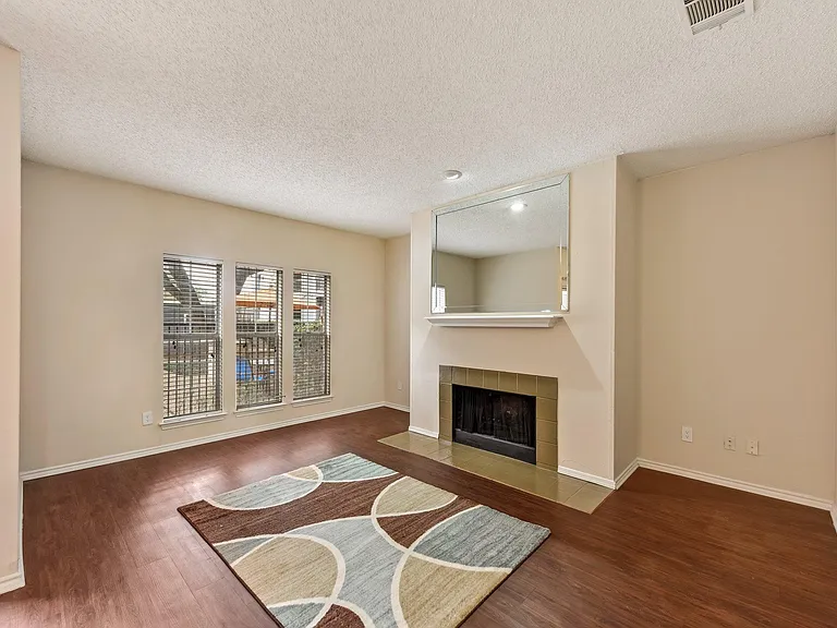 Covington Pointe — Photo 29