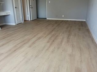 1215 Woodside Rd, Redwood City, CA