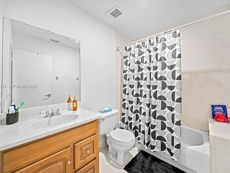 15341 SW 36th St — Photo 32