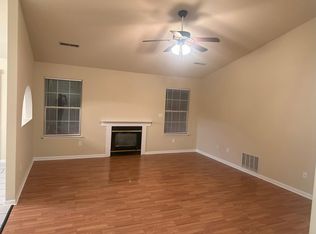 618 W Green Meadows Rd, Columbia, MO 65203