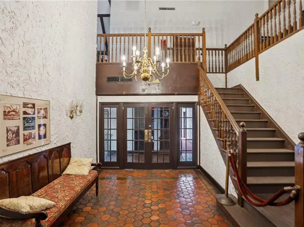 6851 Roswell Rd Unit F32, Sandy Springs, GA 30328