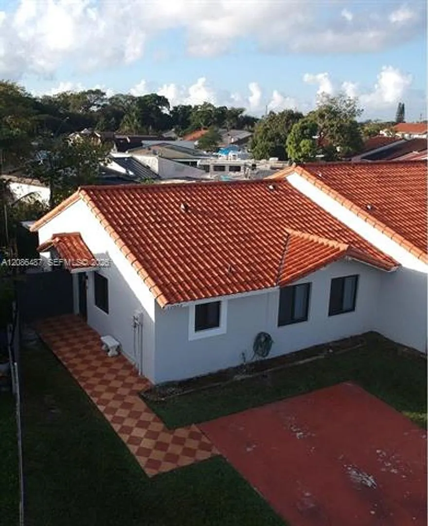 12052 SW 208th Ter # 0, Miami, FL 33177 — Photo 4