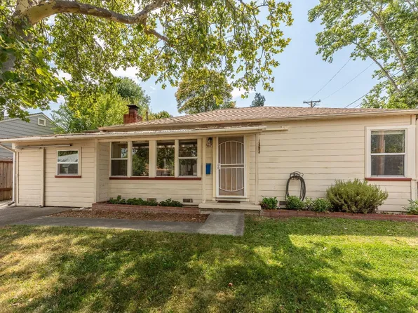 267 Gardens Avenue, Ukiah, CA 95482