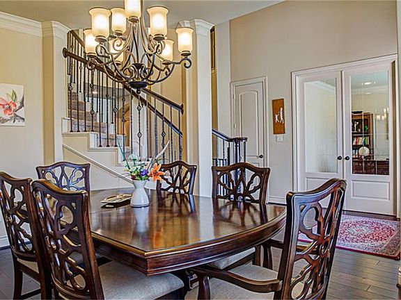 3rd image of 2519 Haven Hill Dr