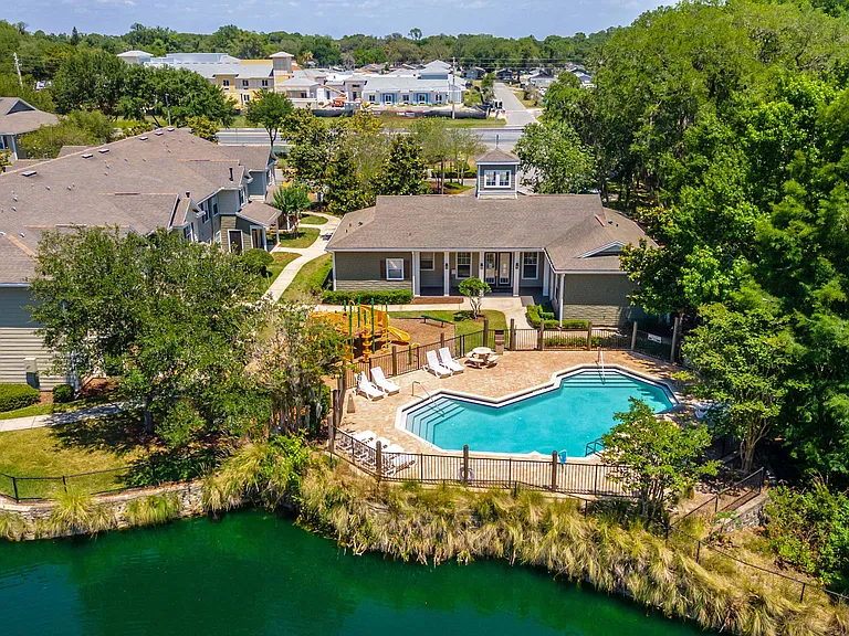 Resort-Style Pool