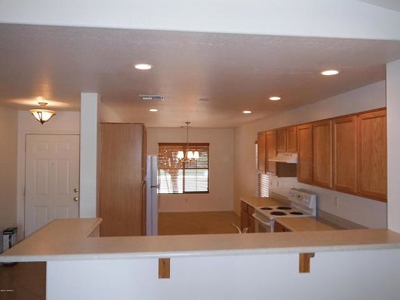 2nd image of 16197 W Mauna Loa Ln