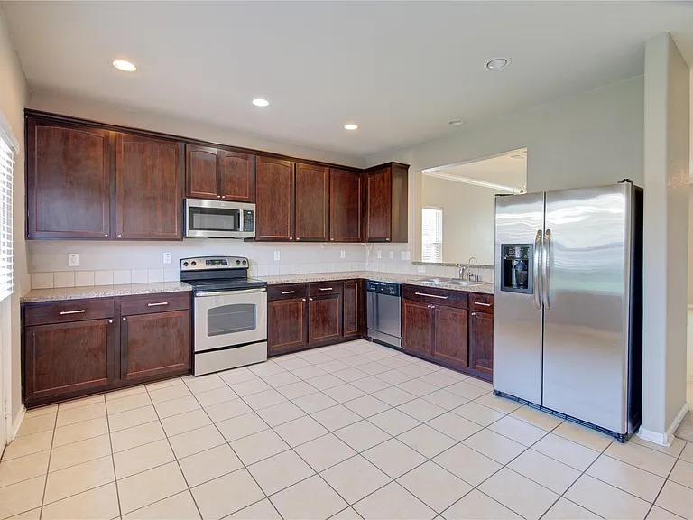 16726 Mammoth Springs Dr — Photo 33