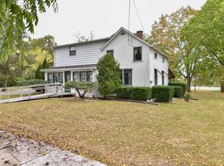 612 Jefferson St, Mukwonago, WI 53149