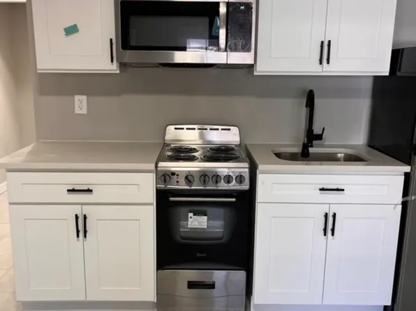 6522 Thirlane Rd #5, Roanoke, VA 24019