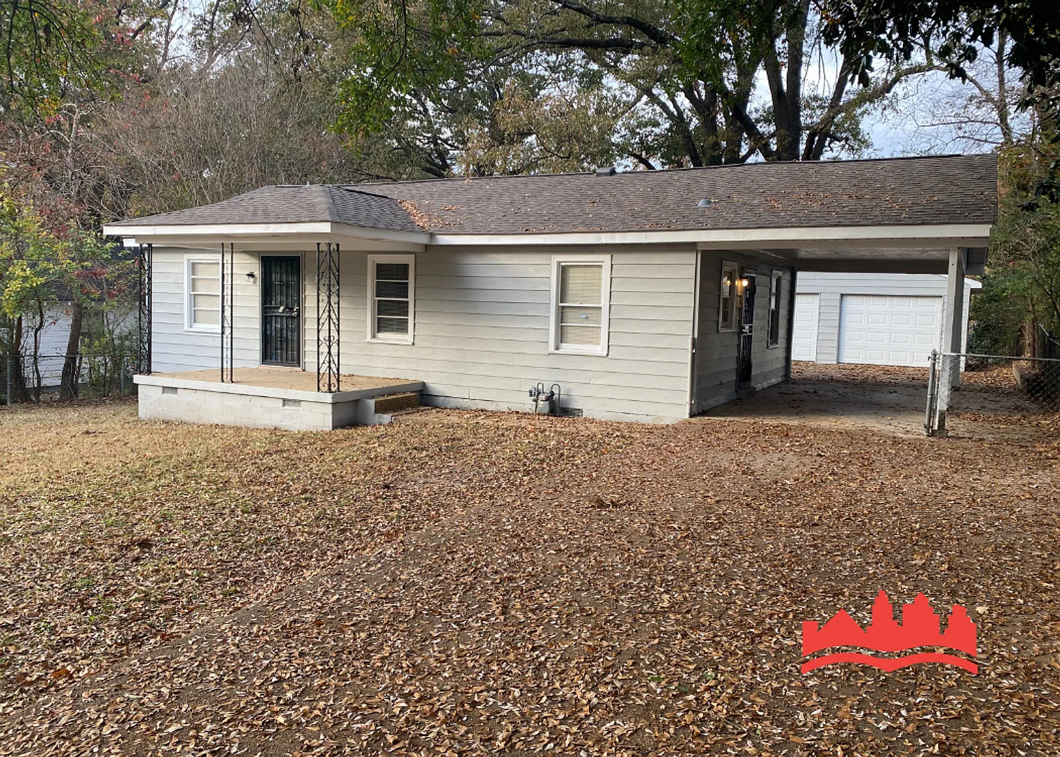 Welcome to 1756 Cleoford Ave! — Photo 3