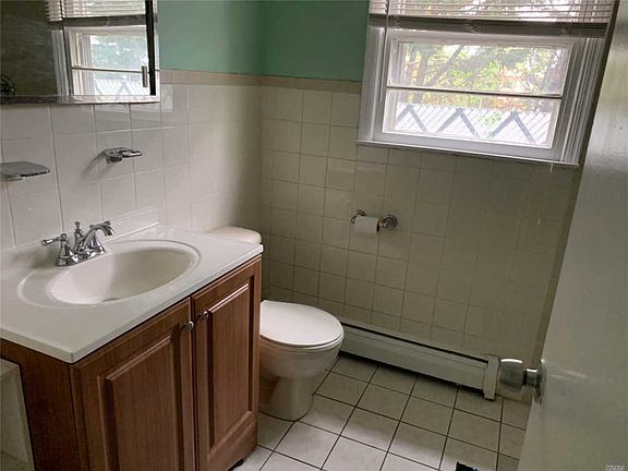 2nd image of 690 N Wellwood Ave #1