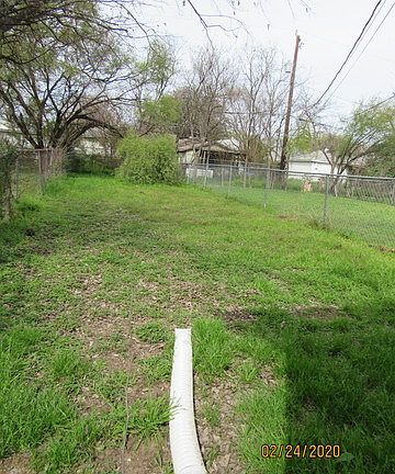 2nd image of 1831 W Woodlawn Ave APT 2