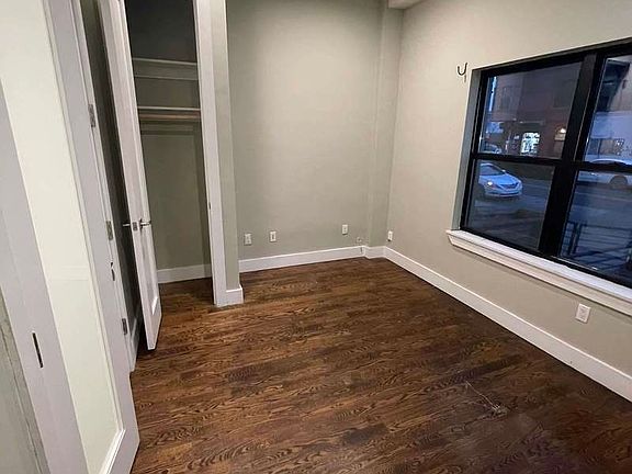 4th image of 2158 Fulton St APT 1A
