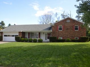 3770 Greenbay Dr, Dayton, OH 45415