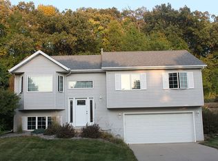2904 Northern Slopes Ln NE, Rochester, MN 55906