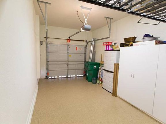 4th image of 12490 SW 42nd St