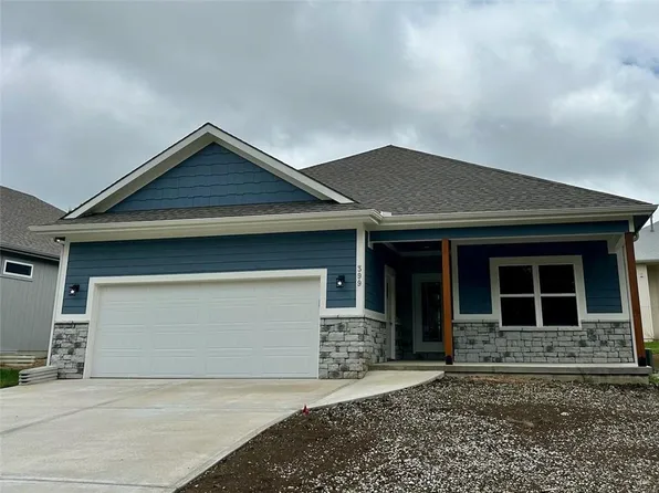 399 Leslie Ln, Excelsior Springs, MO 64024