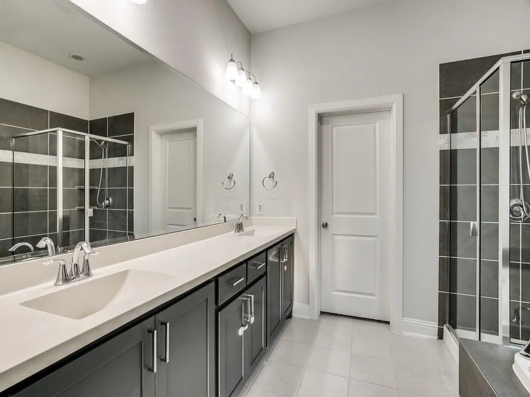 2717 Trinity Trail Way — Photo 13