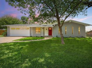 906 Hollybluff St, Austin, TX 78753
