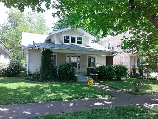 1st image of 260 S Scott St