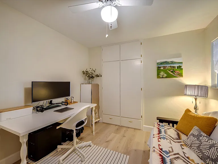 6237 Hancock Ave — Photo 16