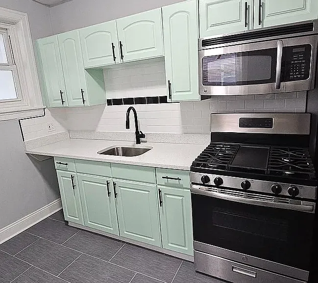 6111 Palmetto St — Photo 7