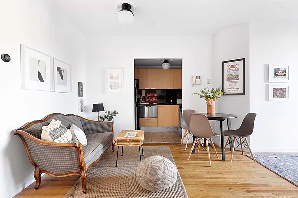 Sold by Compass | media 2