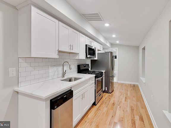 5th image of 1435 N 5th St #3