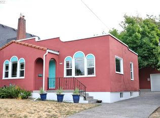 4614 NE Halsey St, Portland, OR 97213