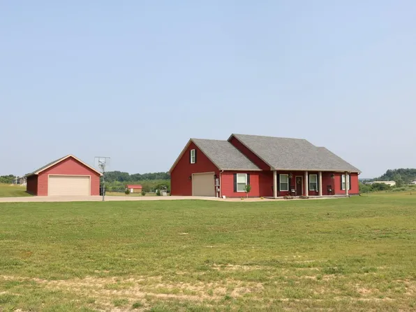 210 Raders Sidetrack Rd, Greeneville, TN 37743