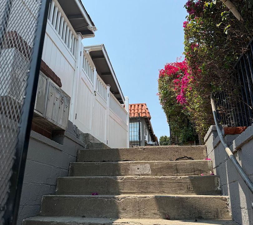 2nd image of 3592-94 Chamoune Ave #3592