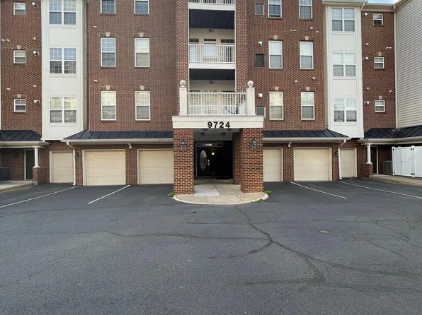 9724 Holmes Pl Unit 301, Manassas Park, VA 20111